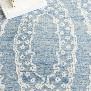 Safavieh Ebony EBN306 Ivory / Navy Area Rug