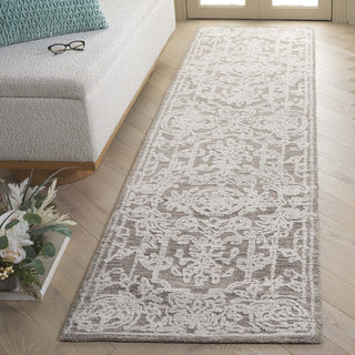 Safavieh Ebony EBN309 Ivory / Dark Grey Area Rug Room Scene Feature