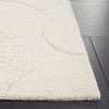 Safavieh Ebony EBN403A Ivory Area Rug Detail
