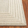 Safavieh Ebony EBN425F Grey / Ivory Area Rug Detail