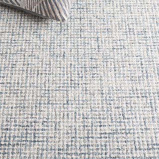 Safavieh Ebony EBN425M Blue / Ivory Area Rug Detail