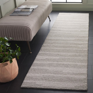 Safavieh Ebony EBN526F Grey / Ivory Area Rug Room Scene Feature