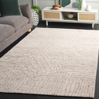 Safavieh Ebony EBN534B Beige / Grey Area Rug Room Scene