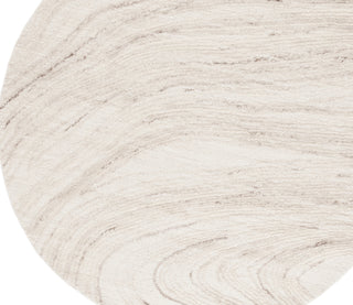 Safavieh Ebony EBN551A Ivory / Beige Area Rug Round