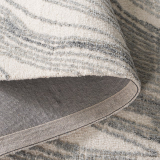 Safavieh Ebony EBN551F Ivory / Grey Area Rug Fold