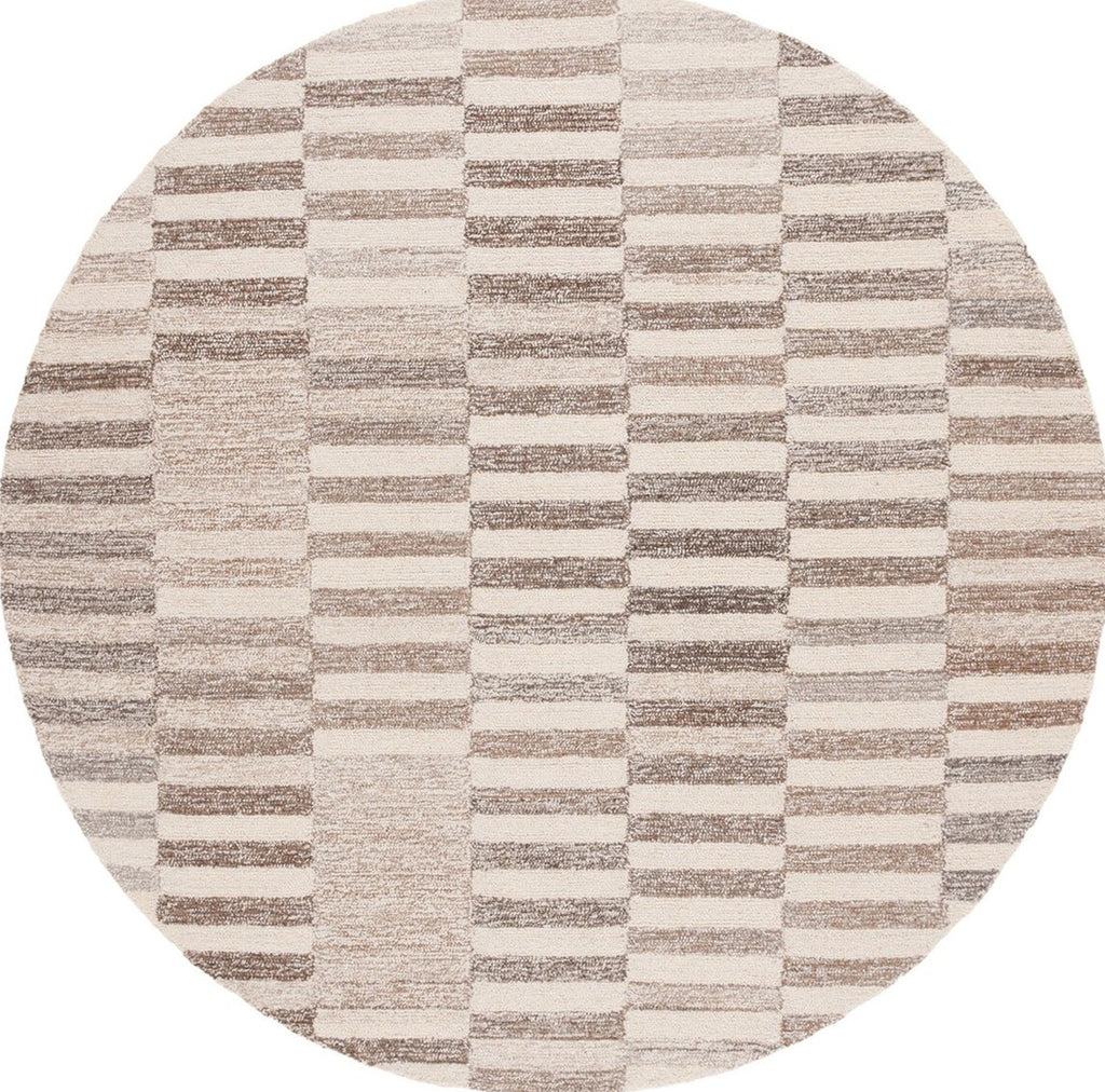 Safavieh Ebony EBN601B Beige / Ivory Area Rug main image