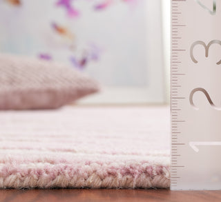 Safavieh Ebony EBN603U Pink / Ivory Area Rug Detail