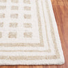 Safavieh Ebony EBN604A Ivory / Beige Area Rug Detail