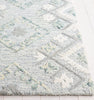 Safavieh Ebony EBN653A Ivory / Grey Area Rug Detail