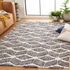 Safavieh Ebony EBN704H Dark Grey / Ivory Area Rug Room Scene Feature