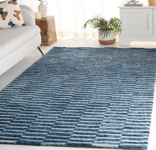 Safavieh Ebony EBN751N Navy / Light Blue Area Rug Room Scene