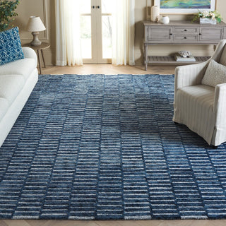 Safavieh Ebony EBN751N Navy / Light Blue Area Rug Room Scene Feature