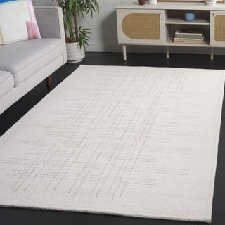 Safavieh Ebony EBN851A Ivory / Grey Area Rug Room Scene