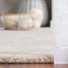 Safavieh Ebony EBN905A Ivory / Grey Area Rug Detail