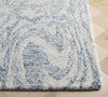 Safavieh Ebony EBN917L Ivory / Light Blue Area Rug Detail