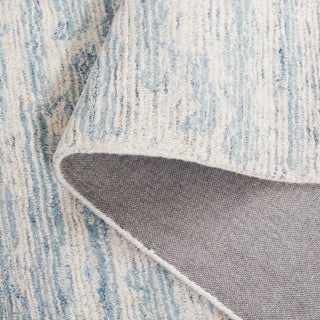 Safavieh Ebony EBN919L Ivory / Light Blue Area Rug Fold