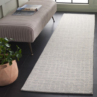 Safavieh Ebony EBN920L Ivory / Light Blue Area Rug Room Scene Feature