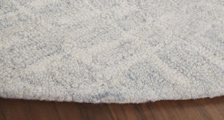 Safavieh Ebony EBN920L Ivory / Light Blue Area Rug Detail