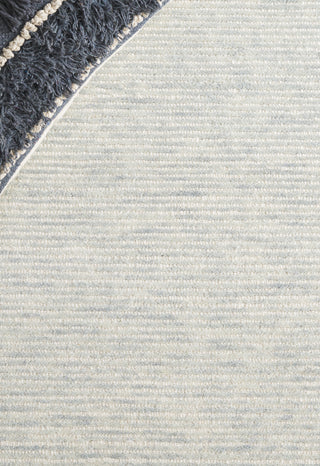 Safavieh Ebony EBN950K Turquoise / Ivory Area Rug Detail