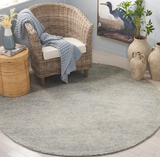 Safavieh Ebony EBN950K Turquoise / Ivory Area Rug Room Scene Feature