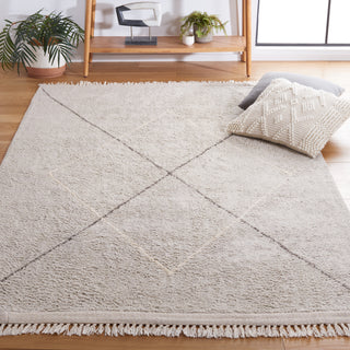 Safavieh Easy Care ECR210F Grey / Ivory Area Rug Room Scene