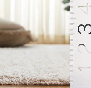 Safavieh Easy Care ECR217A Ivory Machine Washable Area Rug Detail