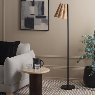 Safavieh Mio FLL3006A Natural / Black Lamp Room Scene Off Feature