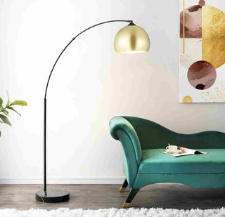 Safavieh Glarien FLL4087A Gold / Black Lamp Room Scene On Feature