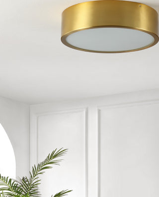 Safavieh Reda FLU4092A Brass Lamp Room Scene Off Feature