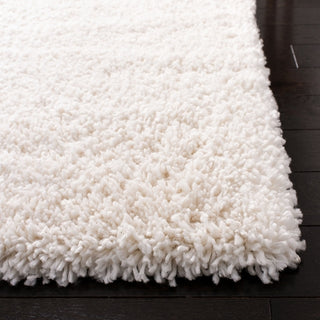 Safavieh Fontana Shag FNT800 Ivory Area Rug