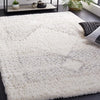 Safavieh Fontana Shag FNT827 Ivory / Grey Area Rug