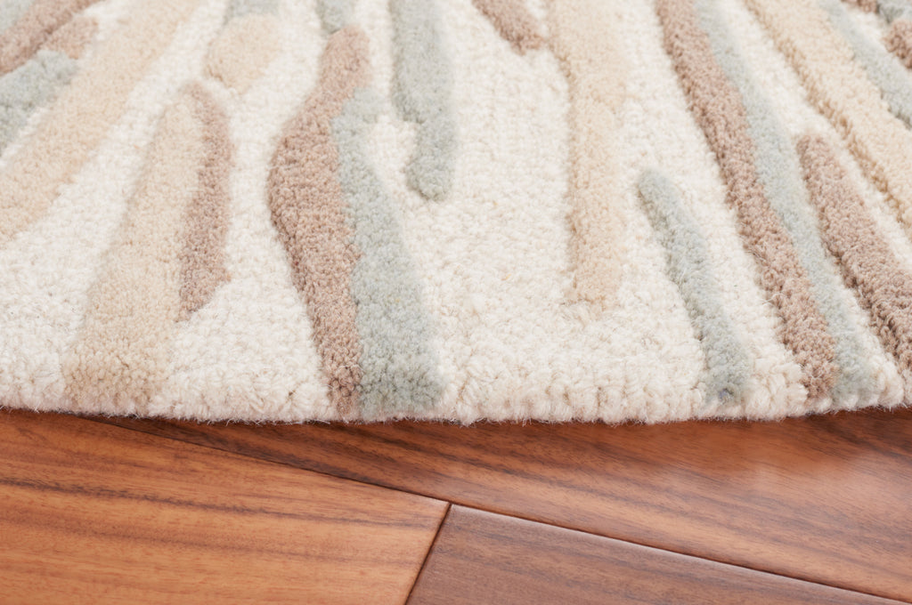 Safavieh Fifth Avenue FTV109A Ivory / Grey Area Rug main image