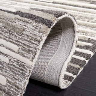 Safavieh Fifth Avenue FTV132B Natural / Grey Area Rug Detail