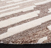 Safavieh Fifth Avenue FTV133B Natural / Brown Area Rug Detail