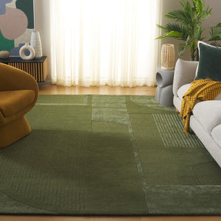 Safavieh Fifth Avenue FTV251Y Green Area Rug Room Scene Feature