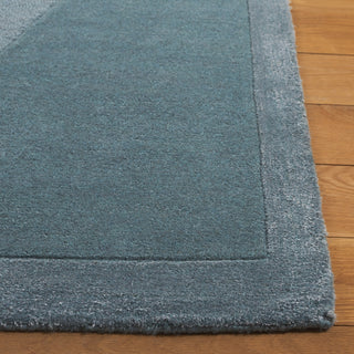 Safavieh Fifth Avenue FTV252M Blue Area Rug Detail