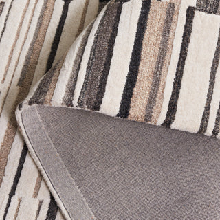 Safavieh Fifth Avenue FTV602F Ivory / Grey Area Rug Fold