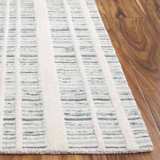 Safavieh Fifth Avenue FTV651J Teal / Ivory Area Rug Detail