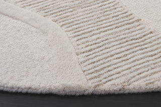 Safavieh Fifth Avenue FTV802A Natural / Ivory Area Rug Detail