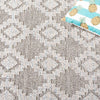 Safavieh Global GLB208 Grey / Ivory Area Rug