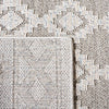 Safavieh Global GLB208 Grey / Ivory Area Rug