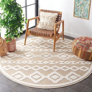 Safavieh Global GLB210 Beige / Ivory Area Rug Room Scene Feature