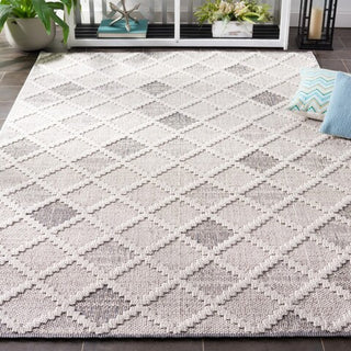 Safavieh Global GLB408 Grey / Ivory Area Rug