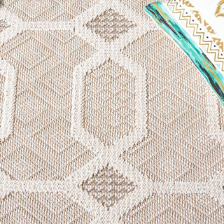 Safavieh Global GLB416 Beige / Ivory Area Rug