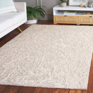 Safavieh Glamour GLM540B Beige / Ivory Area Rug Room Scene Feature