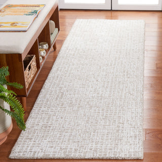 Safavieh Glamour GLM601A Natural / Ivory Area Rug Room Scene Feature