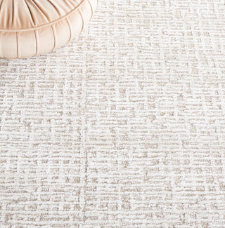 Safavieh Glamour GLM601A Natural / Ivory Area Rug Detail