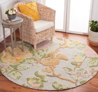 Safavieh Glamour GLM602P Pink / Grey Area Rug Room Scene