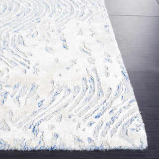 Safavieh Glamour GLM605M Blue / Ivory Area Rug Detail