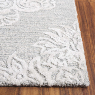 Safavieh Glamour GLM619L Light Blue / Ivory Area Rug Detail